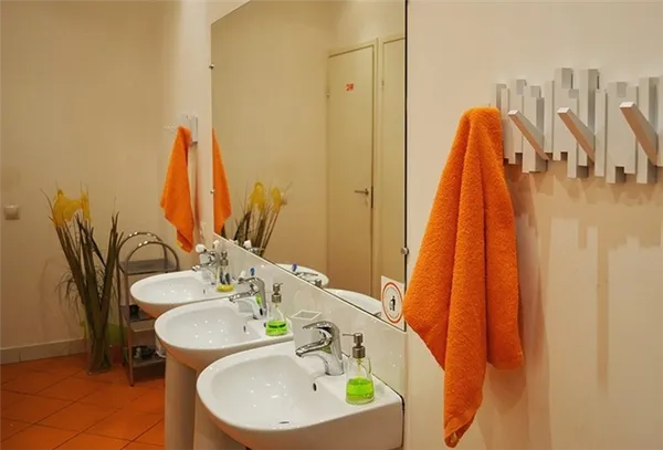 Ванная комната в хостеле в Домодедово