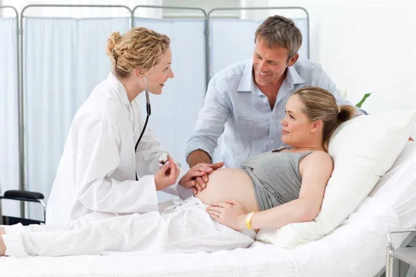 Как вызвать роды на 39-41 неделе беременности без вреда