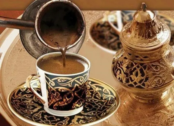 фото заваренного в турке кофе по арабски